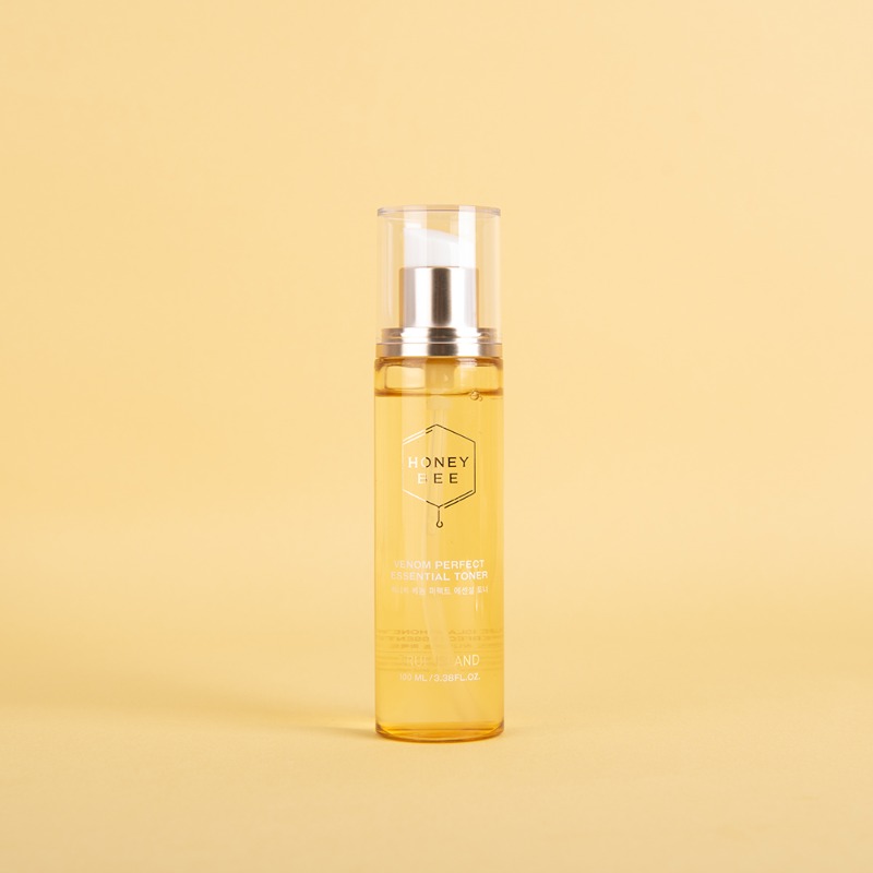 True Island Honeybee Venom Perfect Essential Toner